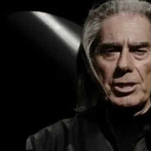 Addio a Fabrizio Plessi, l’artista che trasformò la tecnologia in materia