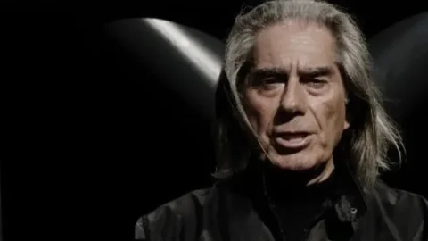 Addio a Fabrizio Plessi, l’artista che trasformò la tecnologia in materia