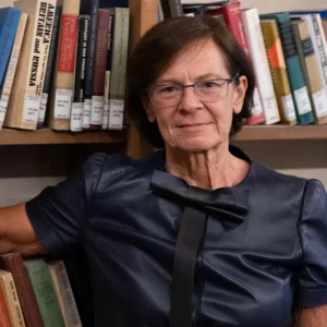Intelligenza artificiale: né apocalisse né utopia per il futuro. Come addomesticare il potere digitale. Il nuovo libro di Luisa Torchia
