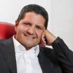 “L’allarme sull’IA è puro marketing, i problemi etici delle big tech servono a coprire quelli finanziari”: parla Marco Bentivogli