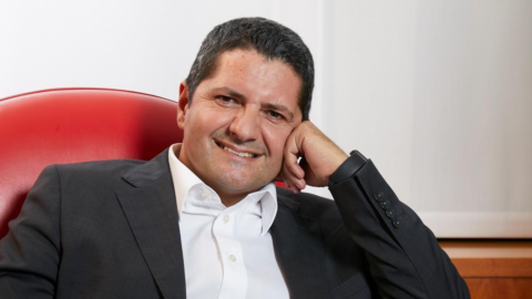 “L’allarme sull’IA è puro marketing, i problemi etici delle big tech servono a coprire quelli finanziari”: parla Marco Bentivogli