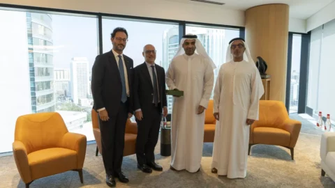 Assolombarda firma un’intesa con Dubai Chambers per ampliare la cooperazione commerciale e gli investimenti