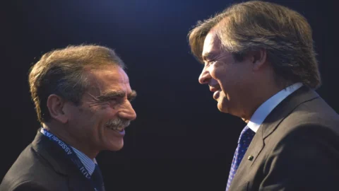 Mps: dopo l’aut aut di Intesa, Lovaglio dovrà tentare un altro “miracolo”: ecco i numeri e le percentuali in vista dell’assemblea del 29 ottobre