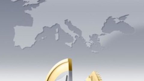 Eurozona, indice Pmi: imprese rallentano ai minimi da 20 mesi