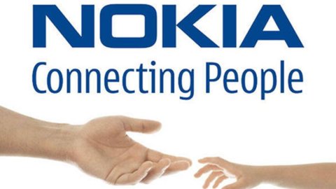 Crisi Nokia: Moody’s abbassa il rating