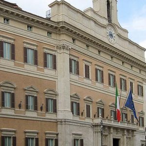 Parlamento rinvia a settembre provvedimenti omofobia, finanziamento partiti e diffamazione