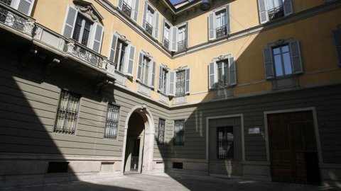 Mediobanca: record di utili e ricavi, dividendo in crescita