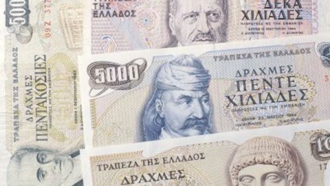 Grèce, Damanaki : on pourrait sortir de l'euro