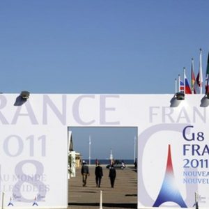 Borsalar, Deauville'deki G-8 zirvesini izliyor