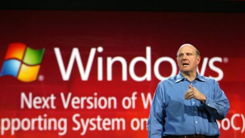 微软：Windows 8 将于 26 月 XNUMX 日与首批平板电脑一起发布