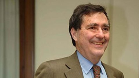 Onado: la Grecia non è l’Argentina, piuttosto che alla dracma meglio tornare ai Brady bond
