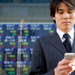 Nikkei, trimestrali e Banca centrale coreana pesano sulla borsa di Tokyo