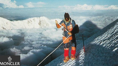 Moncler, esordio in rosso sul Ftse Mib