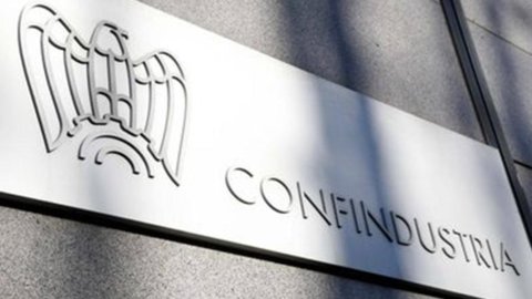 Confindustria: "The stability law increases the tax levy on companies"