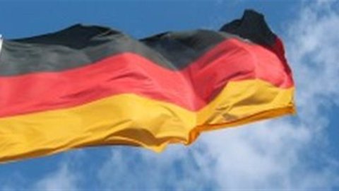 Germania: surplus commerciale cresce meno delle attese