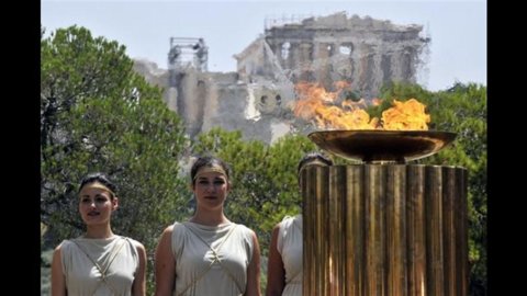 Las buenas noticias de Pekín y la colocación de bonos griegos ayudan a la Bolsa