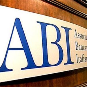 Abi: crollo record dei prestiti a famiglie e imprese, -3,3% a gennaio