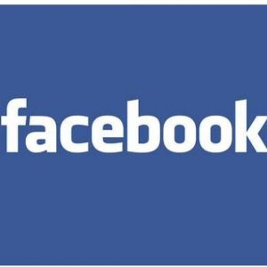 Class action contro Facebook: spierebbe i messaggi privati