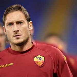 Sensi, selamat tinggal Roma