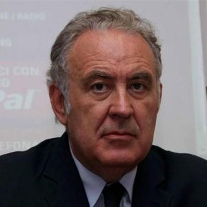 Interrotte trattative tra Santoro e La7, crolla titolo Telecom Italia Media