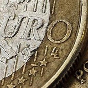 為替、対ユーロでポンドの下落が続く