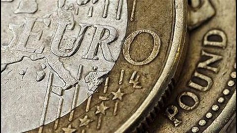 Exchange rates, the fall of the pound against the euro continues