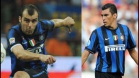 Gasperini's Inter wants Palacio but does not convince Pandev and must defend Lucio from Chelsea