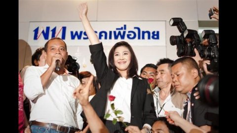 Thaïlande : la sœur de Thaksin Shinawatra remporte les élections