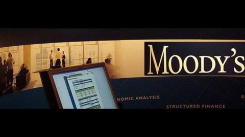 Moody's: îndoieli cu privire la planul de reducere a deficitului american al lui Obama