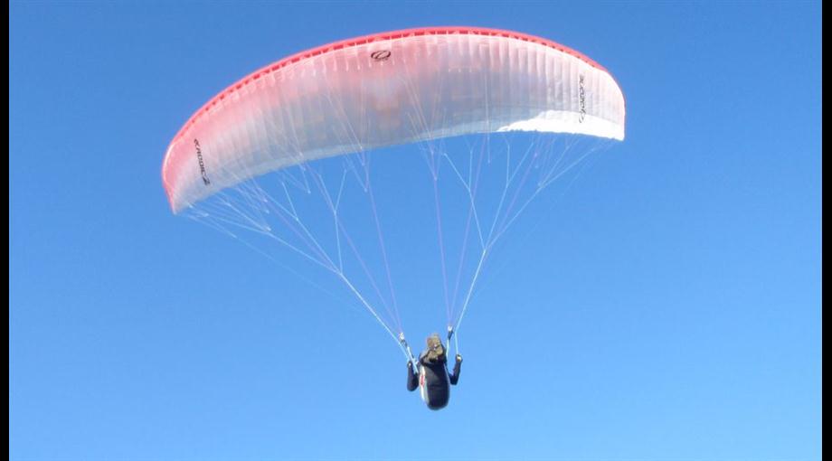 Parapendio in volo