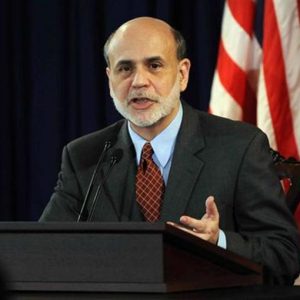 Fed, Bernanke: pronti a tagliare i tassi se l’economia zoppica