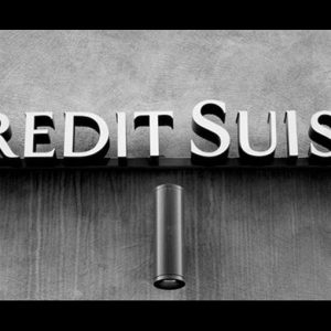 Credit Suisse: male la trimestrale (utile -64%), previsti tagli per 4 miliardi di franchi