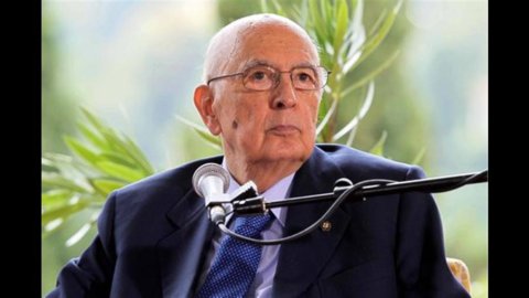 Napolitano, das Beispiel von Borsellino, drängt uns dazu, Absprachen und Gleichgültigkeit gegenüber der Mafia abzulehnen