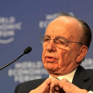 NewsCorp e Murdoch triplicam lucros