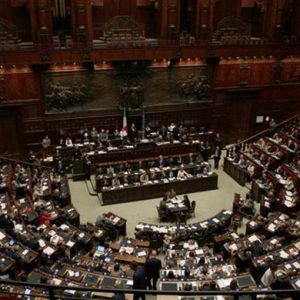 Decreto rifiuti: il Governo va sotto due volte su mozioni Idv e Api