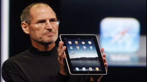 Apple, o tablet vence o computador