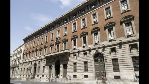 Spain: Treasury places more than 2,5 billion, but yields rise