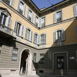 Mediobanca: regina Enel după majuscule, Eni secundă