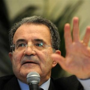 Prodi: manca una leadership europea, grave la decisione della Deutsche Bank