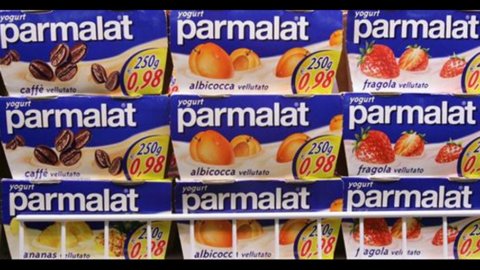 Parmalat, utile netto quasi dimezzato (da 147 a 76 milioni)