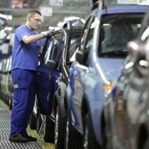 Auto: immatricolazioni +1,5% ad agosto, ma Fiat perde colpi