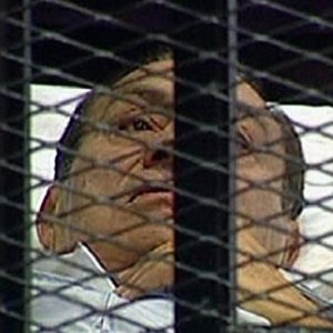 Egipto, Mubarak en la corte: "No soy culpable"