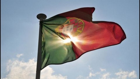 Portogallo: è un anno di recessione e il Pil continua a contrarsi