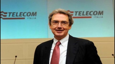Borsa: Telecom Italia, Ubs ferma il rally