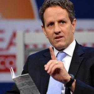 Geithner terhadap S&P: "Kesalahan besar pemotongan peringkat AS, pengetahuan mereka dangkal"