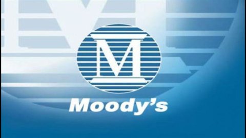 Moody's, a manobra destrói as autoridades locais