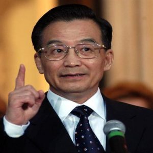 Cina, Wen Jiabao: “Rompere monopolio grandi banche”