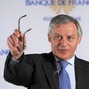 Noyer (BCE) ao Financial Times: Grã-Bretanha deveria desistir de ser o primeiro centro financeiro