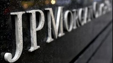 Jp Morgan: rischi elevati di recessione. Stime in linea con Morgan Stanley e Goldman Sachs