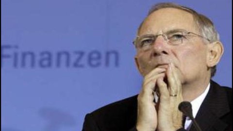 Schaeuble: nessun conflitto Draghi-Weidmann